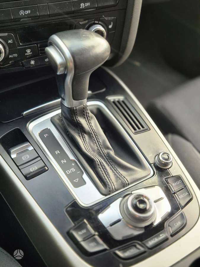 Audi A4, 1.8 l., Универсал