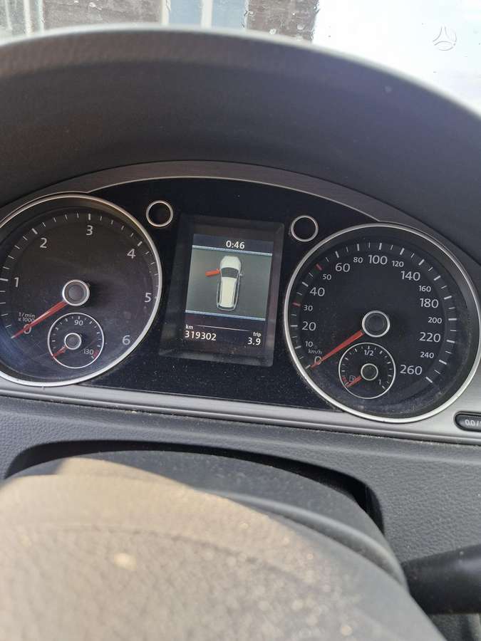 Volkswagen Passat, 2.0 l., Универсал