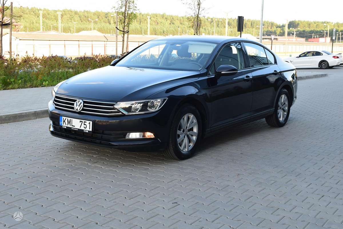 Volkswagen Passat - 3