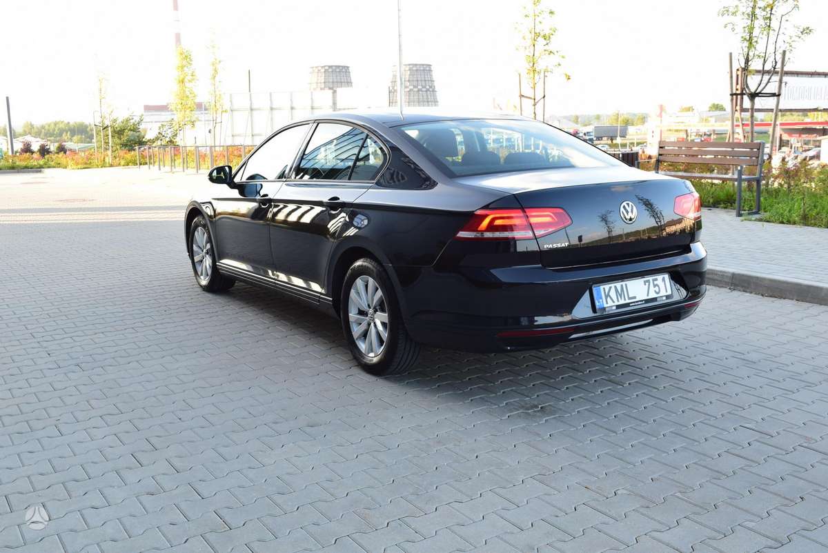 Volkswagen Passat - 5