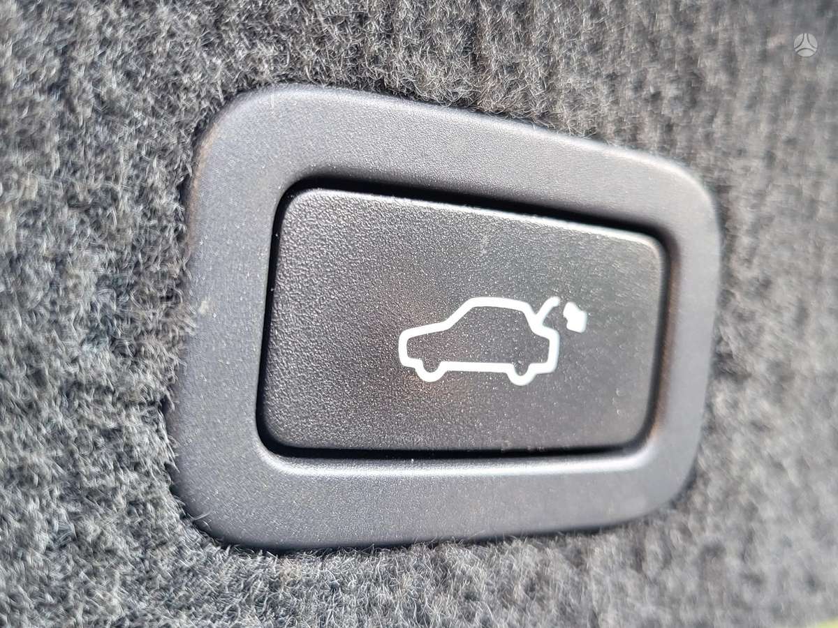 Volvo V70, 2.0 l., Универсал