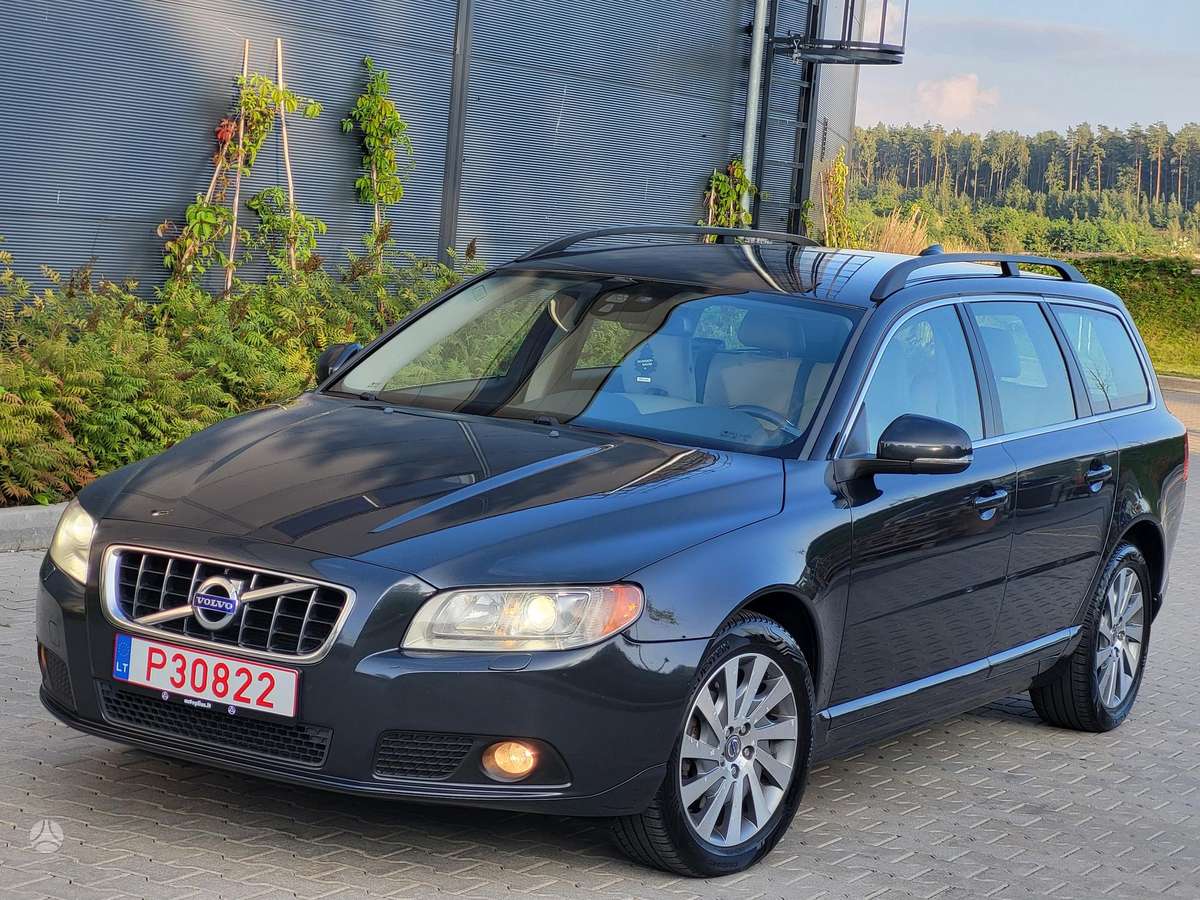 Volvo V70, 2.0 l., Универсал