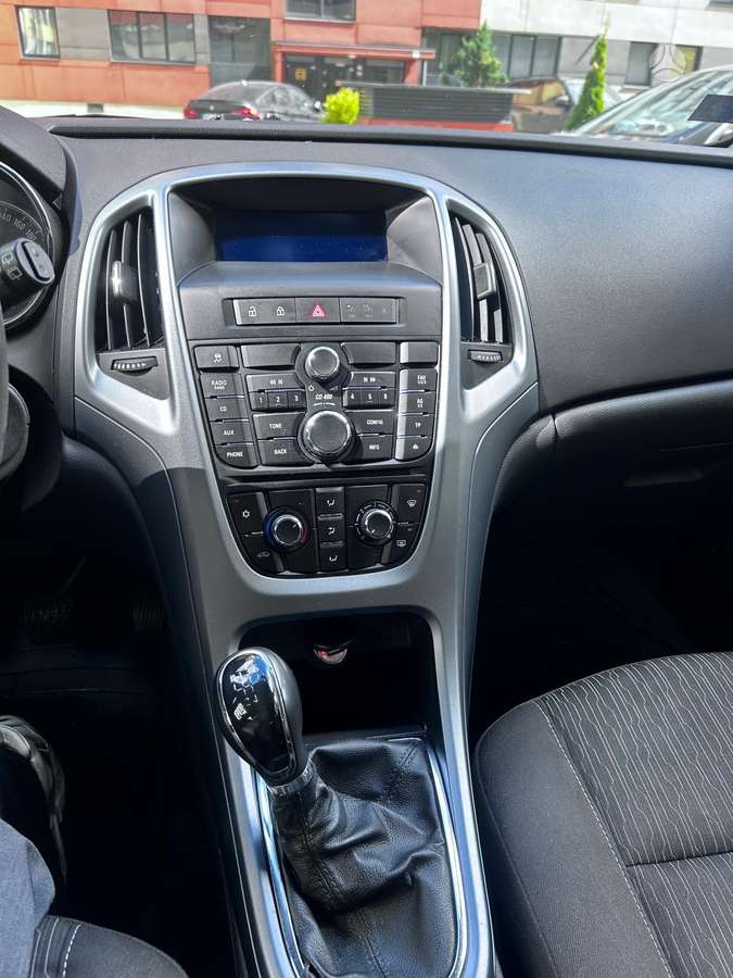 Opel Astra, 1.6 l., hatchback