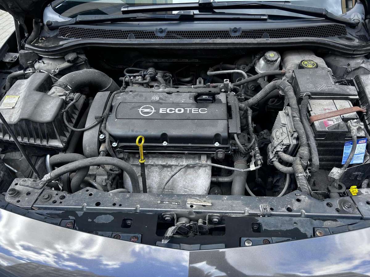 Opel Astra, 1.6 l., Хэтчбек