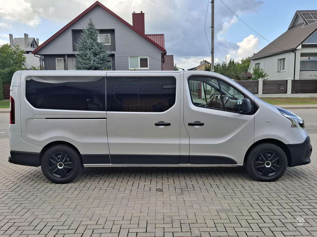 Renault Trafic, 2.0 l., mpv / minivan