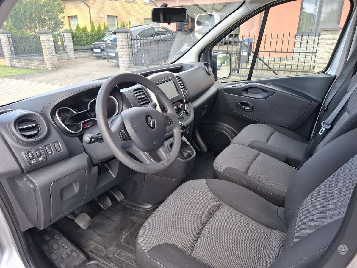 Renault Trafic - 9