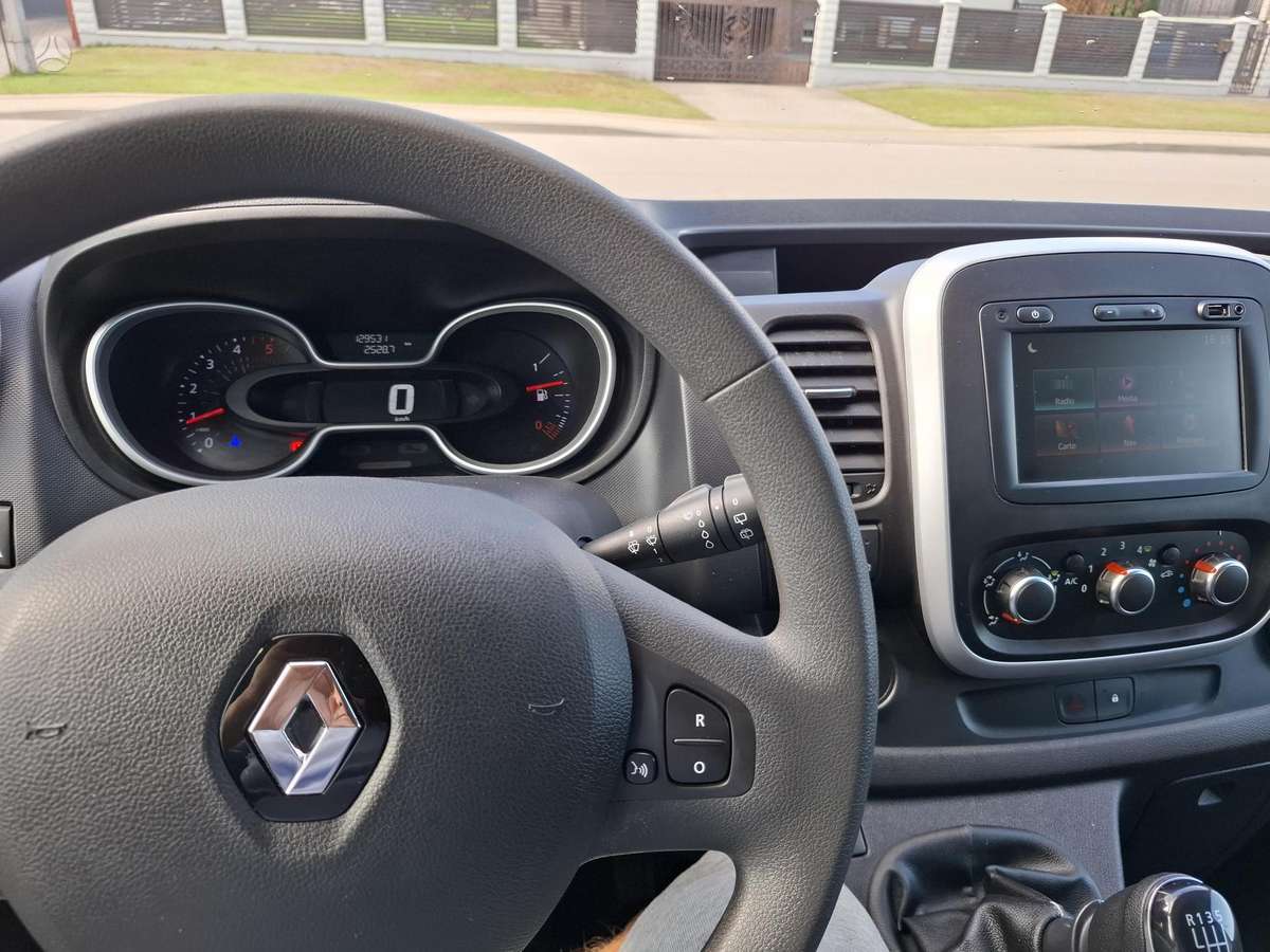 Renault Trafic, 2.0 l., Минивэн