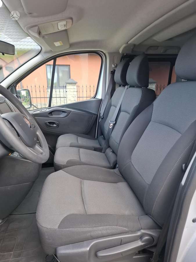 Renault Trafic, 2.0 l., Минивэн