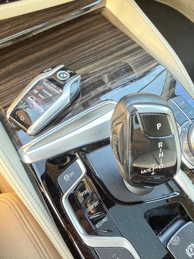 BMW 520, 2.0 l., wagon