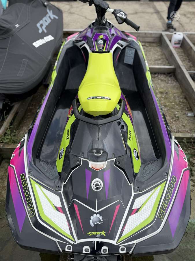 Sea-Doo SPARK, jet skis
