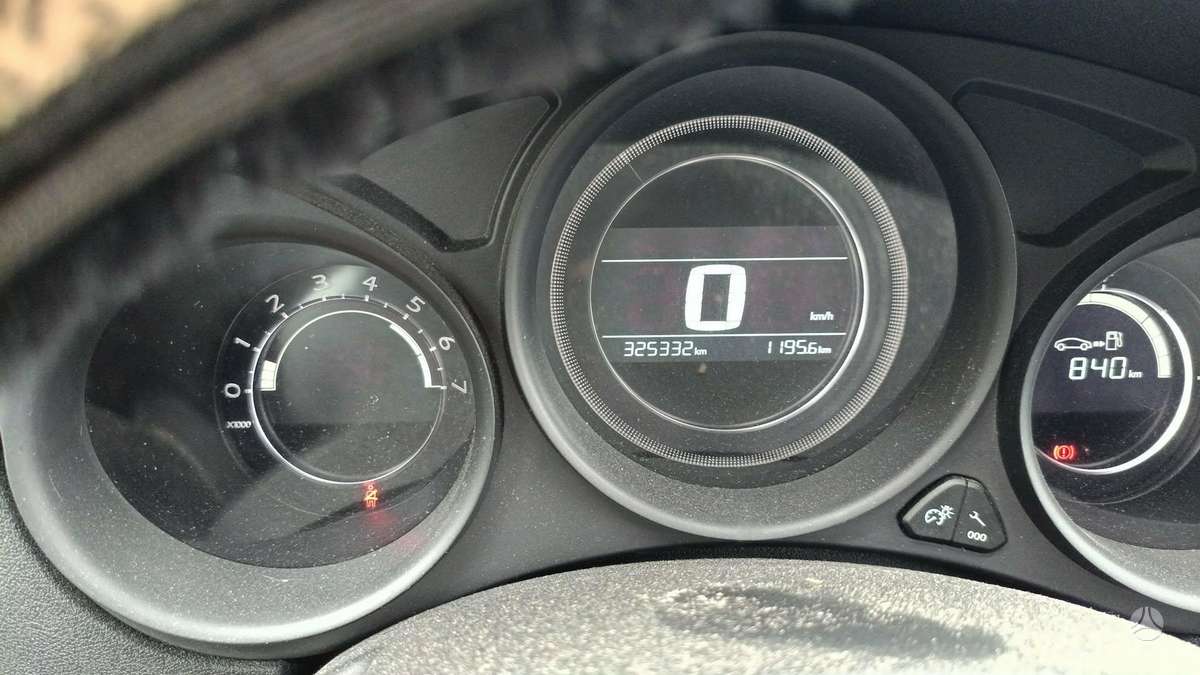Citroen C4, 1.6 l., hatchback