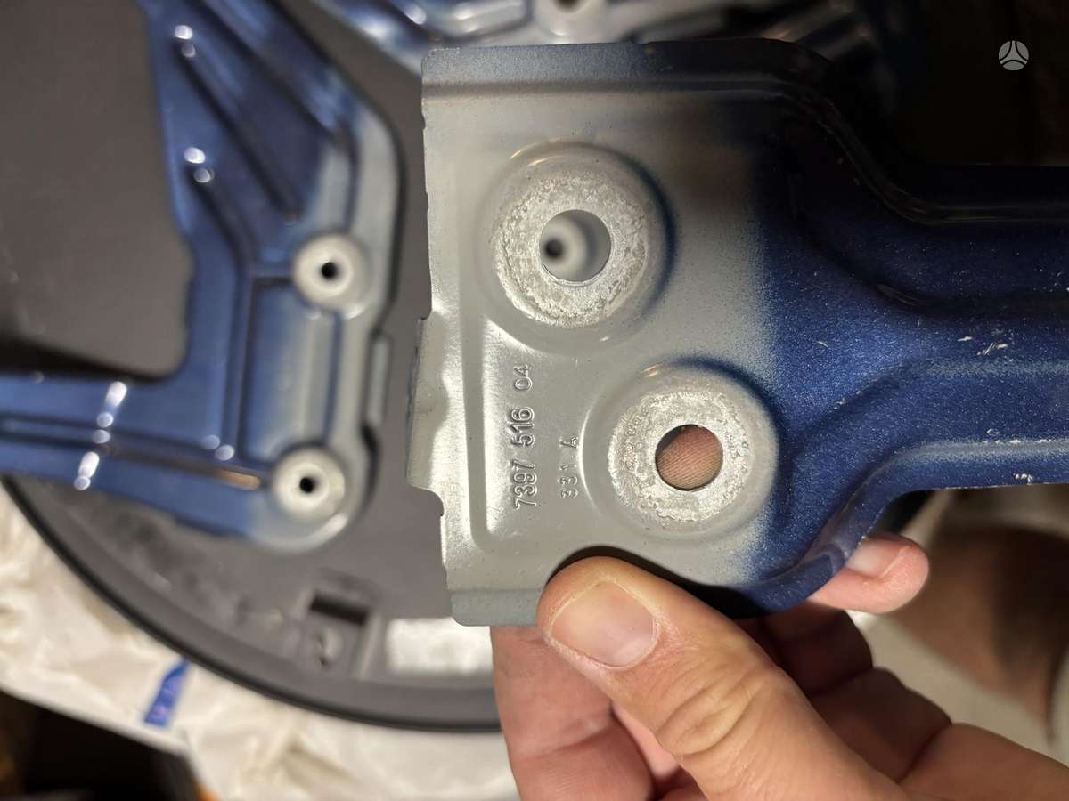 BMW X3 apdailos detalės