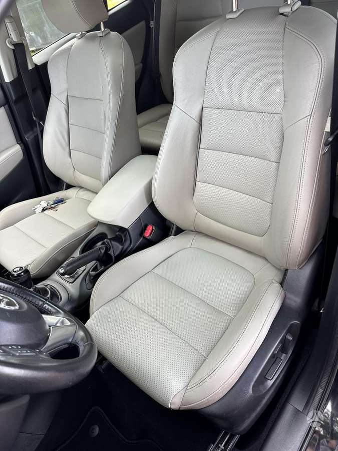 Mazda CX-5, 2.2 l., Внедорожник / Кроссовер