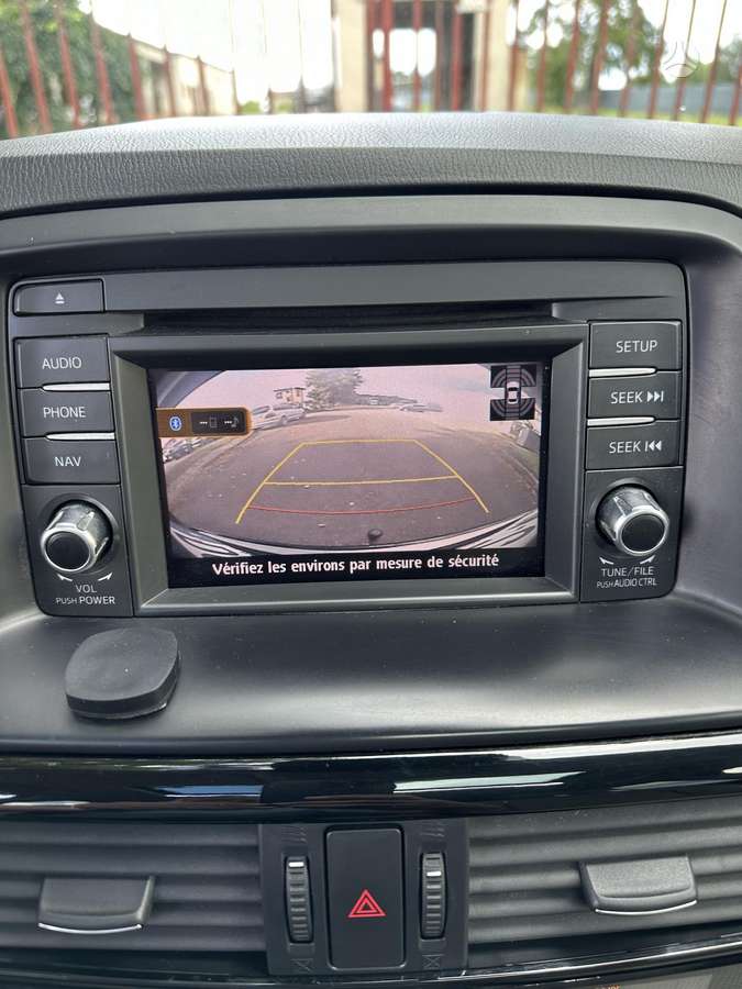 Mazda CX-5, 2.2 l., off-road / crossover