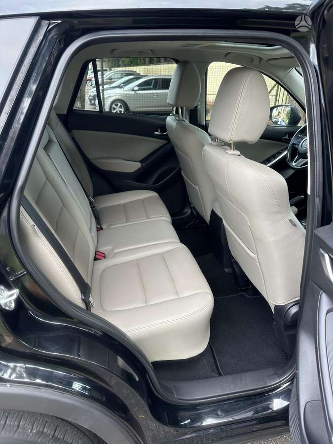 Mazda CX-5, 2.2 l., Внедорожник / Кроссовер