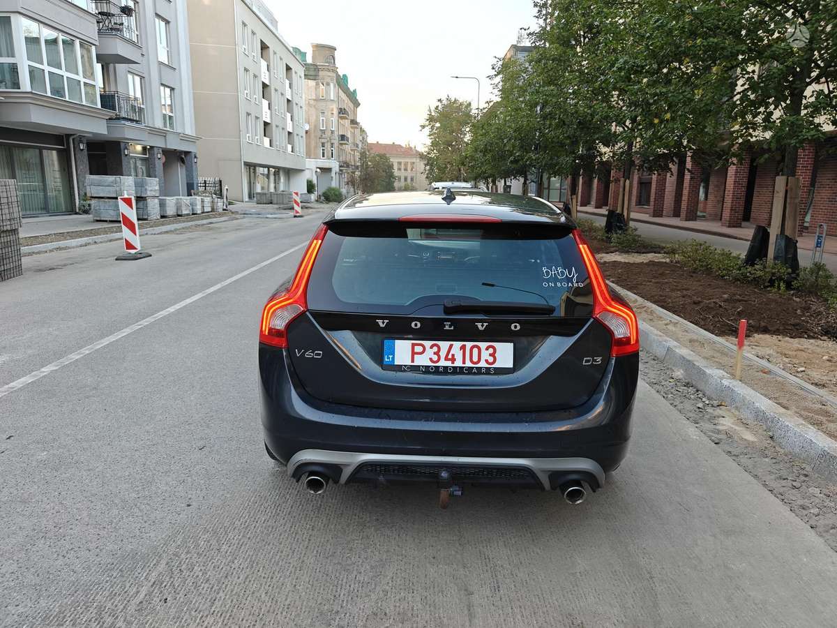 Volvo V60, 2.0 l., wagon
