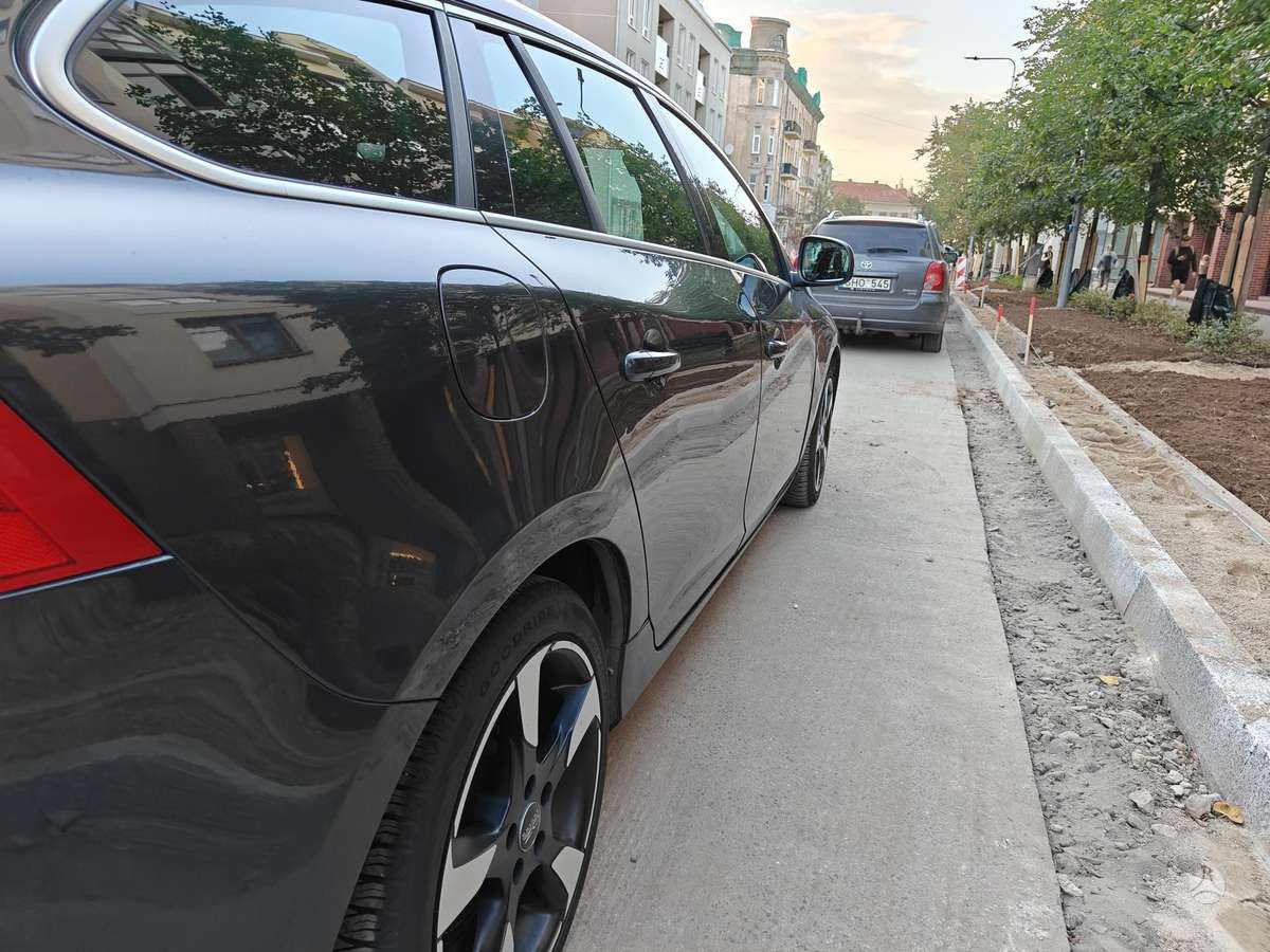 Volvo V60, 2.0 l., wagon