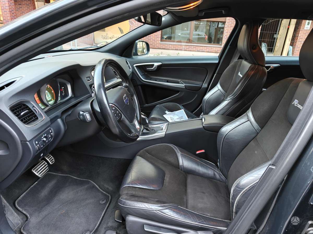 Volvo V60, 2.0 l., wagon