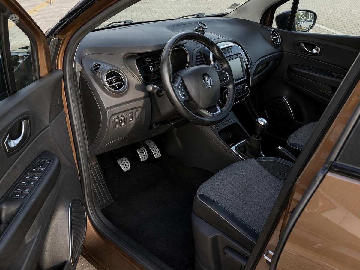 Renault Captur - 12