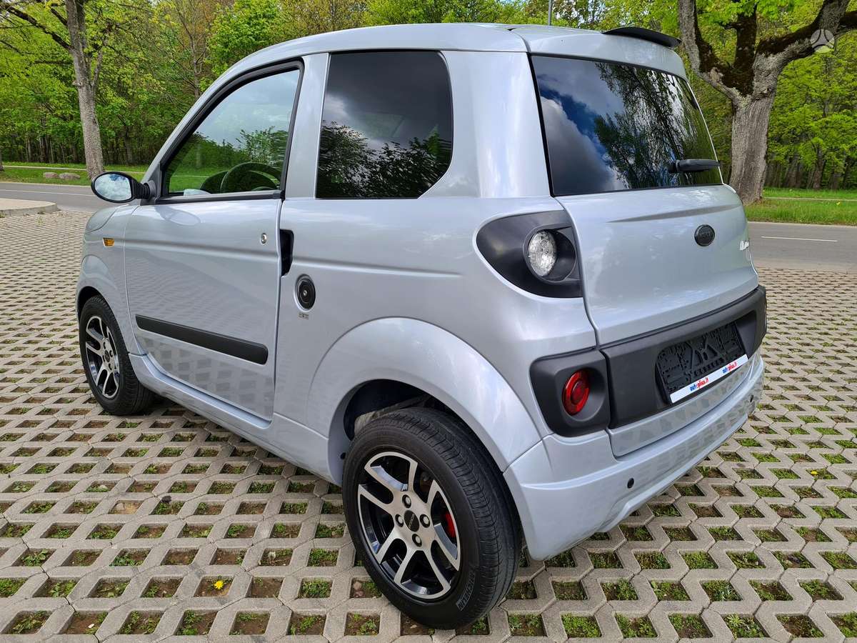 Microcar Mgo, 0.5 l., Хэтчбек