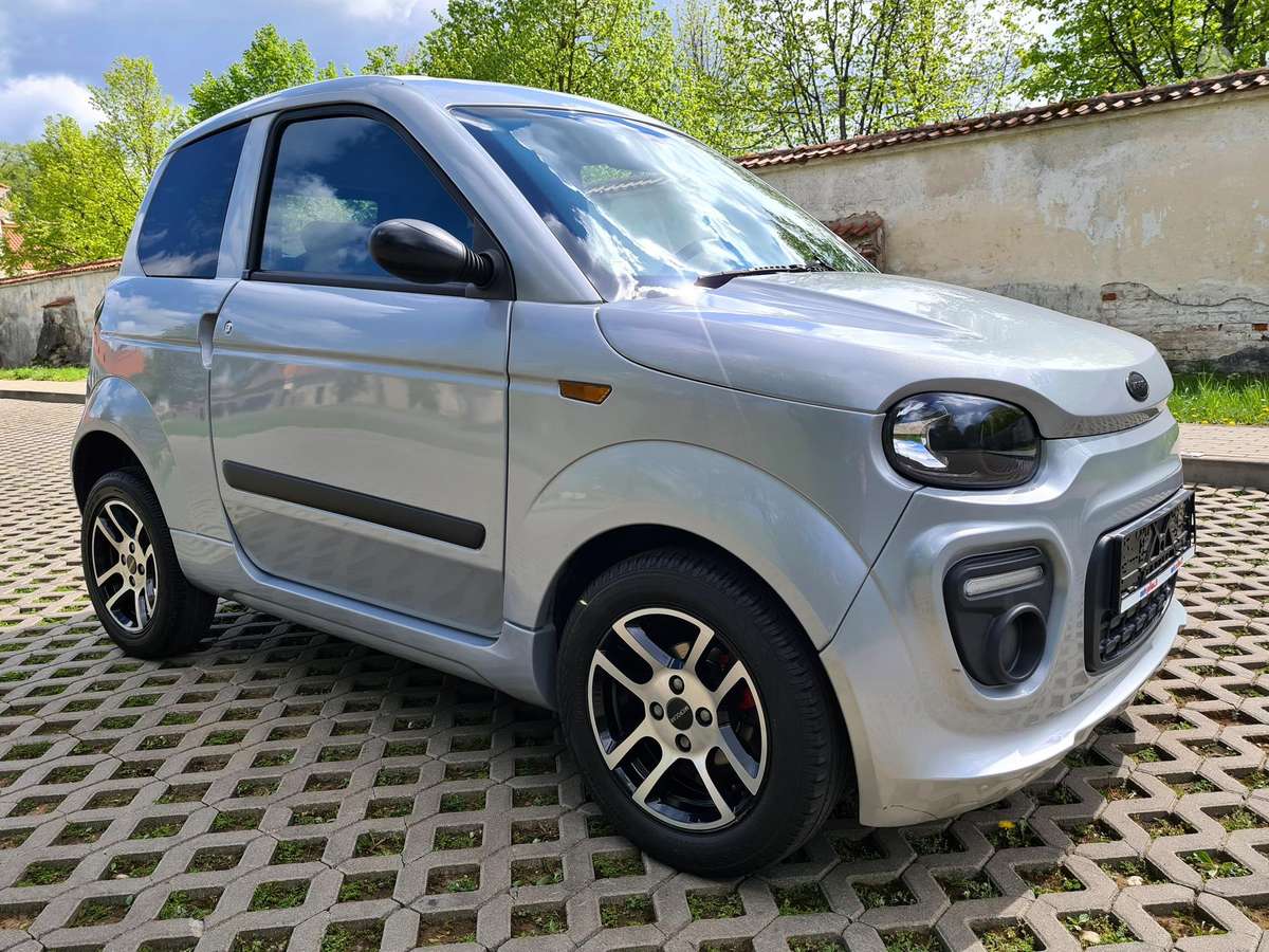 Microcar Mgo, 0.5 l., Хэтчбек