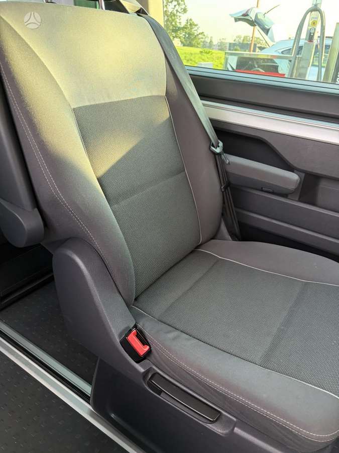 Volkswagen Multivan, 2.0 l., Минивэн