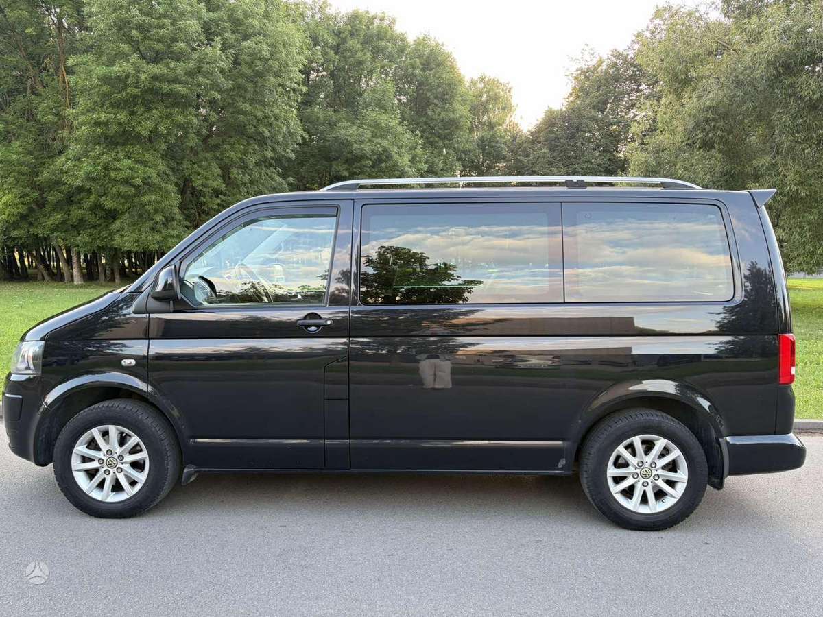 Volkswagen Multivan, 2.0 l., Минивэн