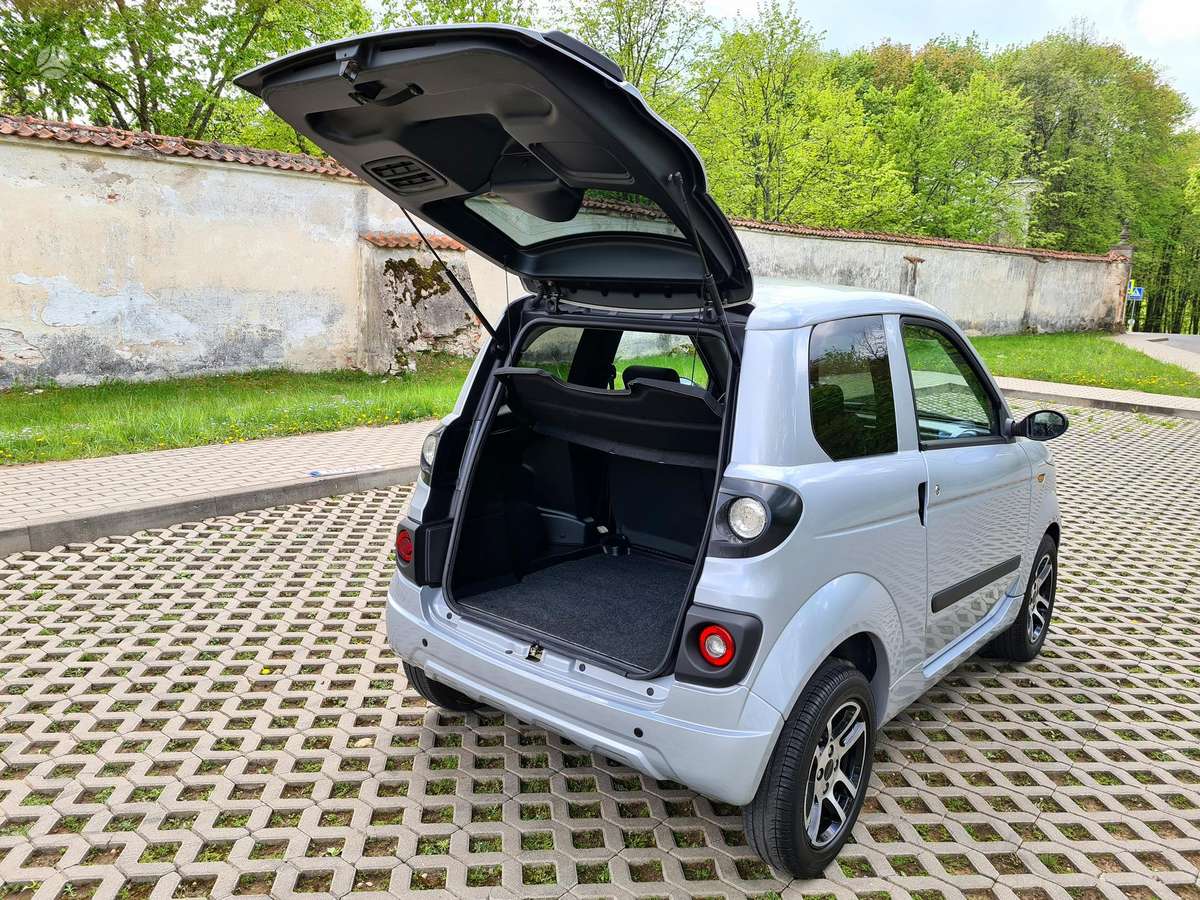 Microcar Mgo, 0.5 l., Хэтчбек