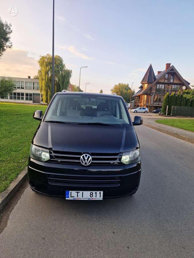 Volkswagen Multivan, 2.0 l., Минивэн