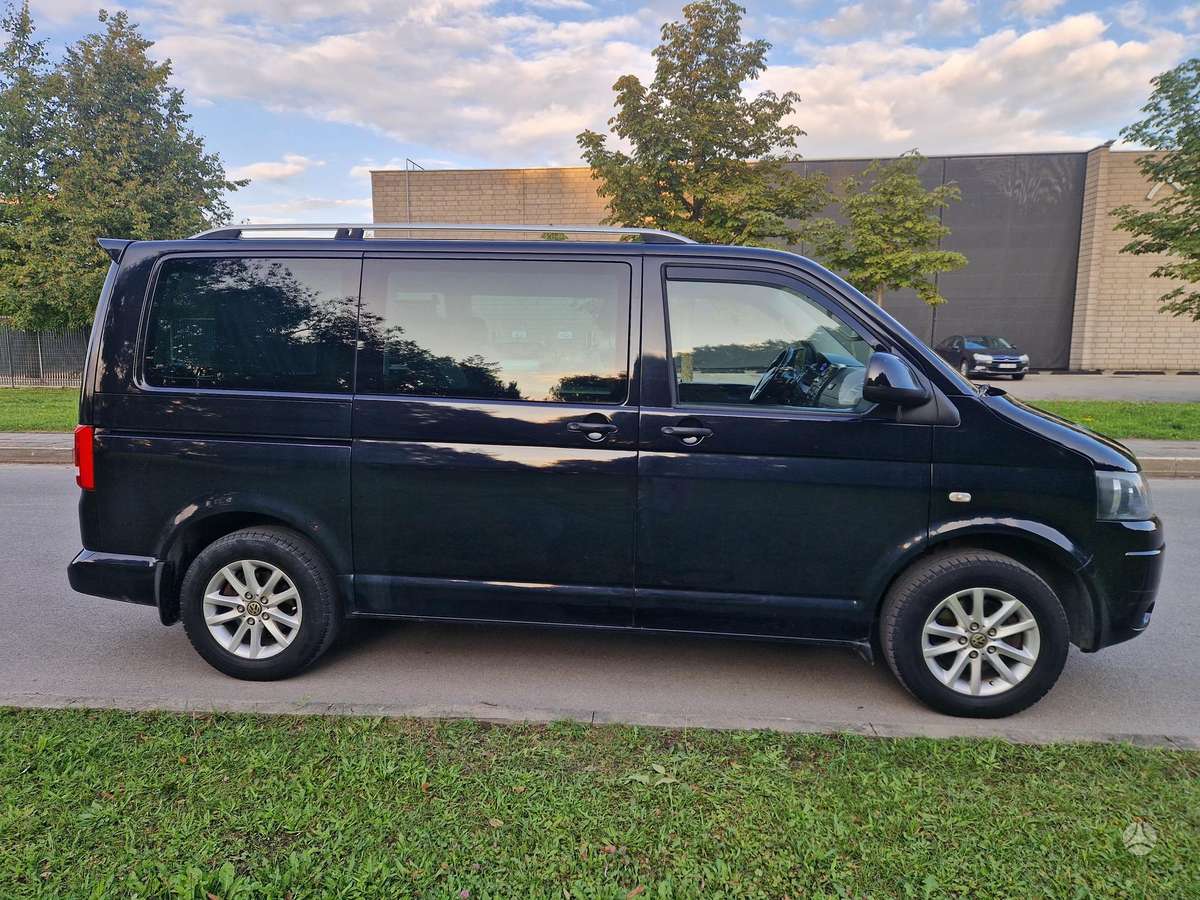 Volkswagen Multivan, 2.0 l., Минивэн