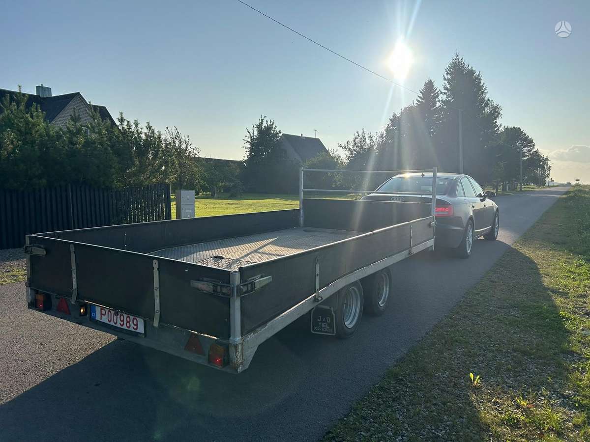-Kita-, auto transporter