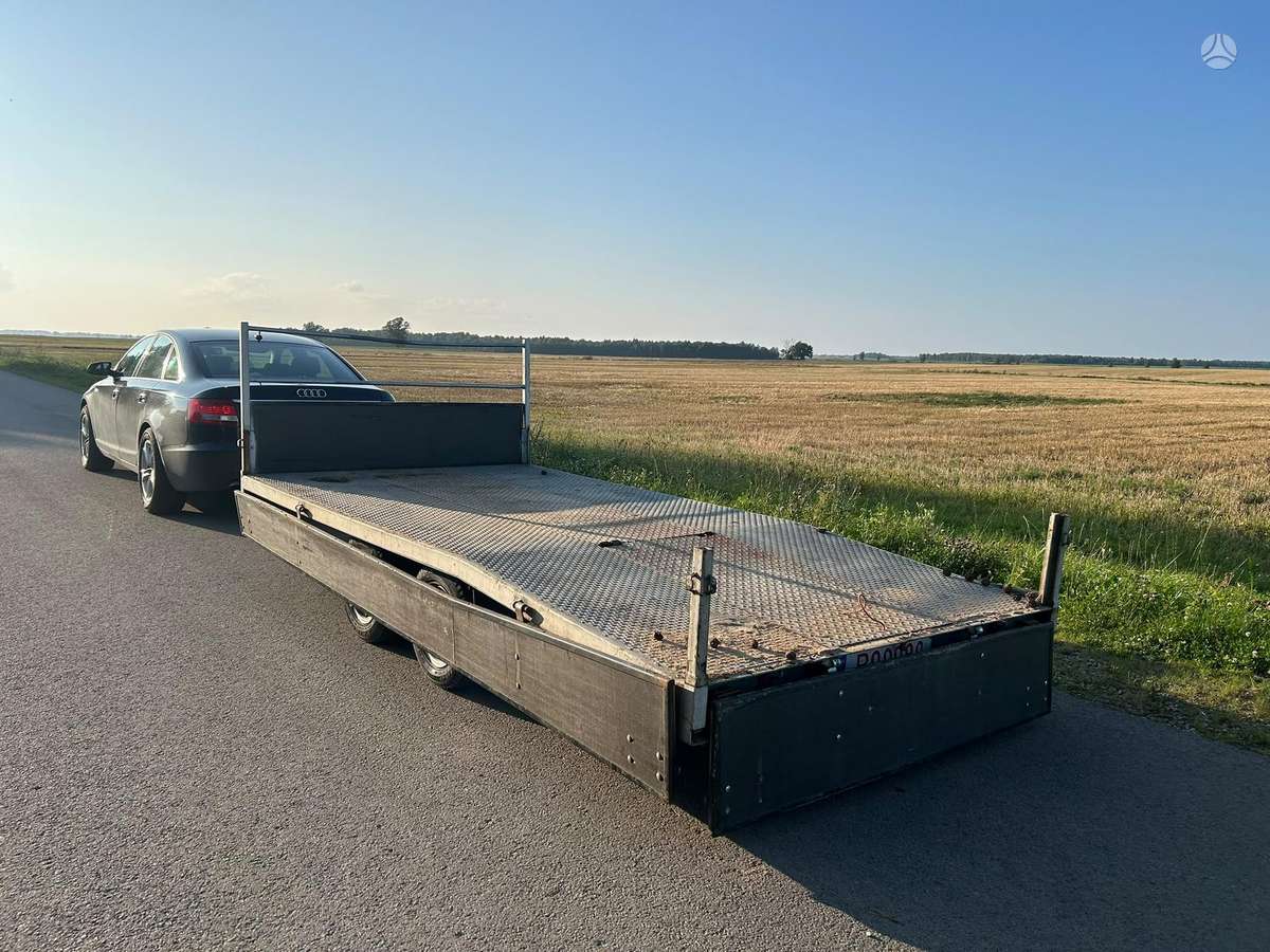 -Kita-, auto transporter