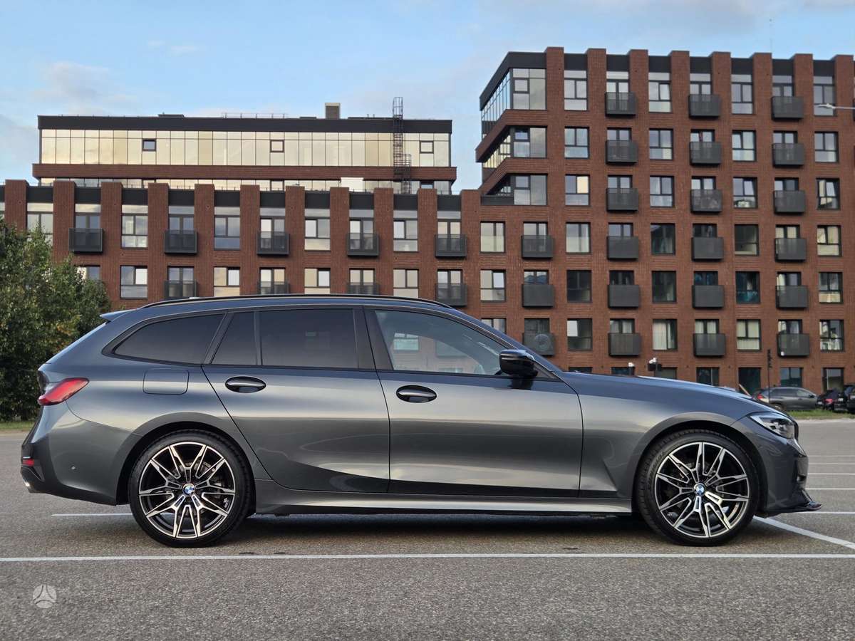BMW 318, 2.0 l., wagon