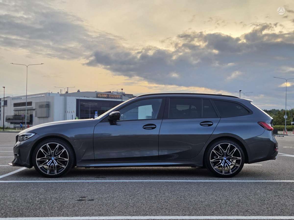 BMW 318, 2.0 l., Универсал