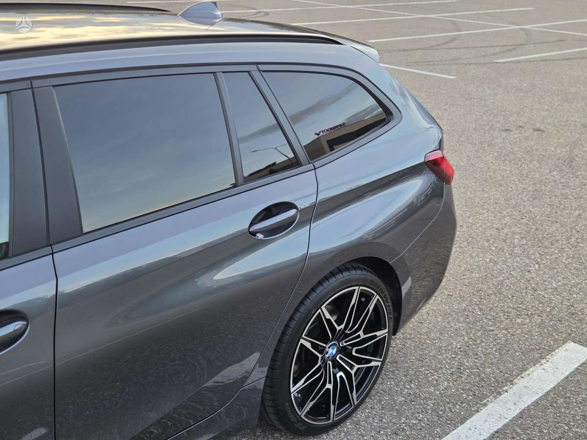 BMW 318, 2.0 l., wagon