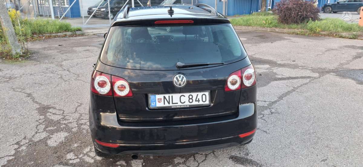 Volkswagen Golf Plus - 8