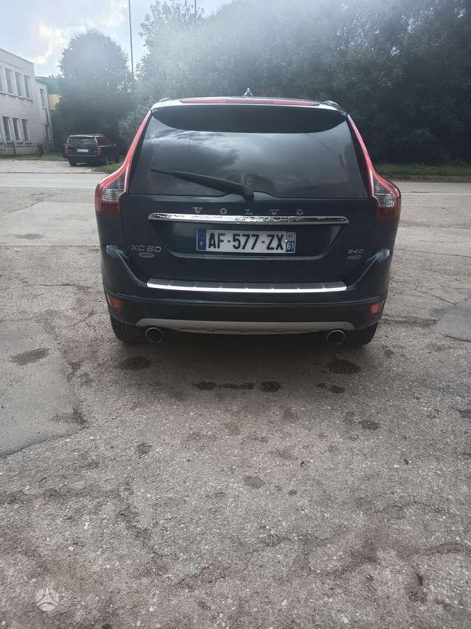 Volvo XC60 - 4