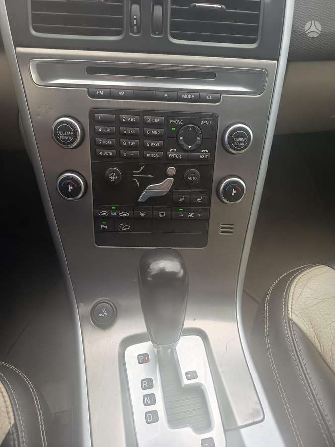 Volvo XC60 - 6