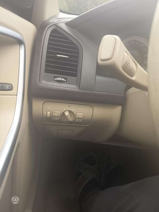 Volvo XC60 - 9