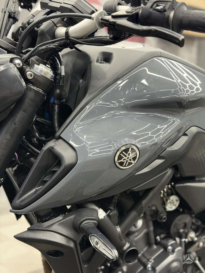 Yamaha MT 07 689cc, street / classic