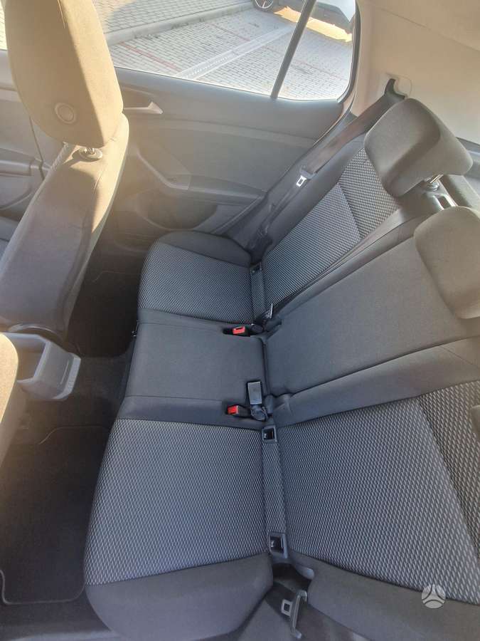 Volkswagen T-Cross - 11