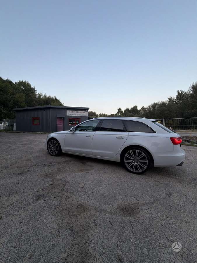 Audi A6, 3.0 l., wagon