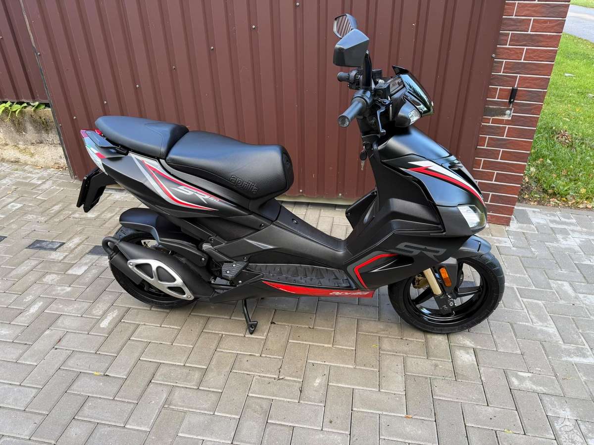 Aprilia SR 49cc, мотороллеры / мопеды