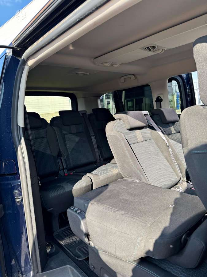 Peugeot Traveller - 5