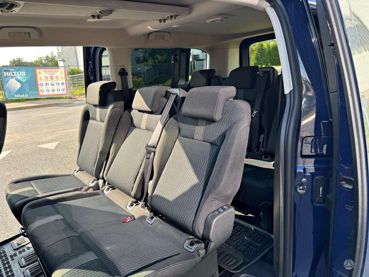 Peugeot Traveller - 7