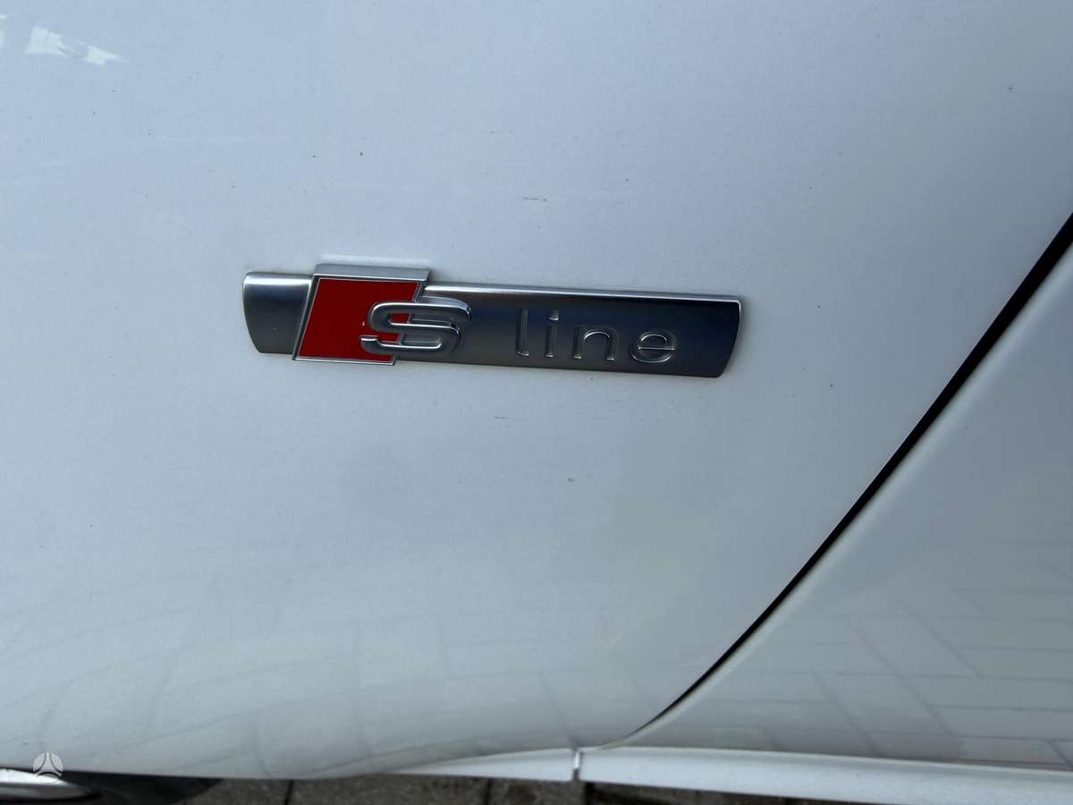 Audi A6, 3.0 l., sedanas