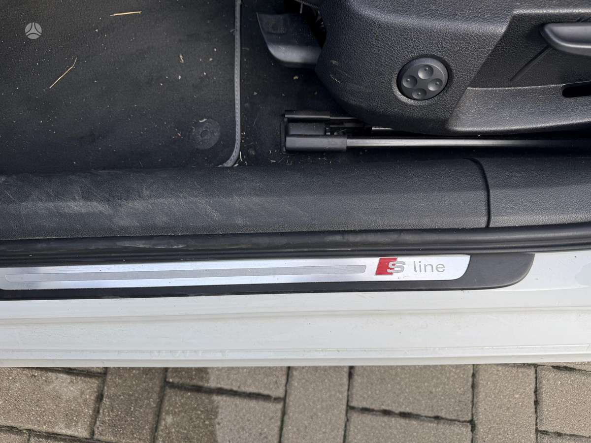 Audi A6, 3.0 l., Седан