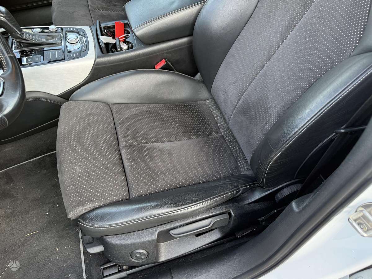 Audi A6, 3.0 l., Седан