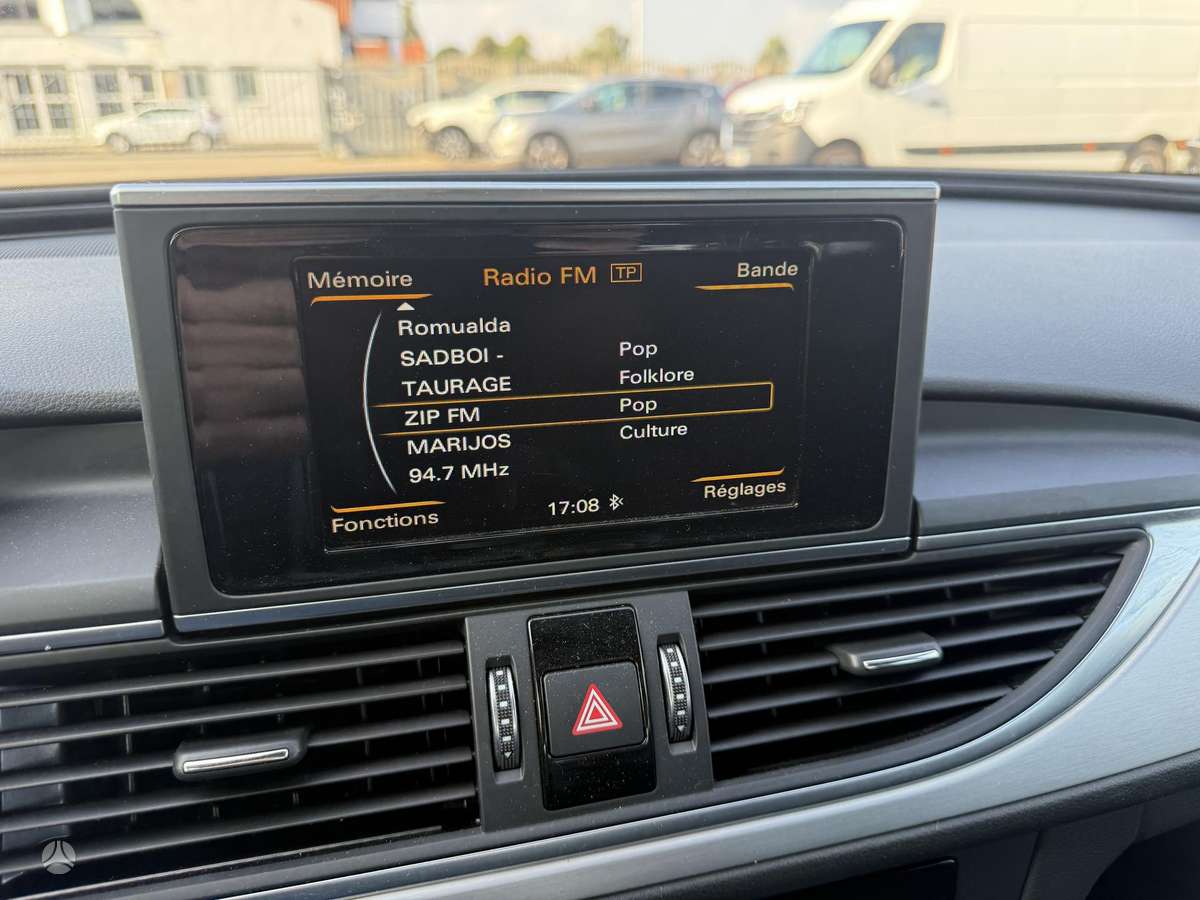 Audi A6, 3.0 l., saloon / sedan