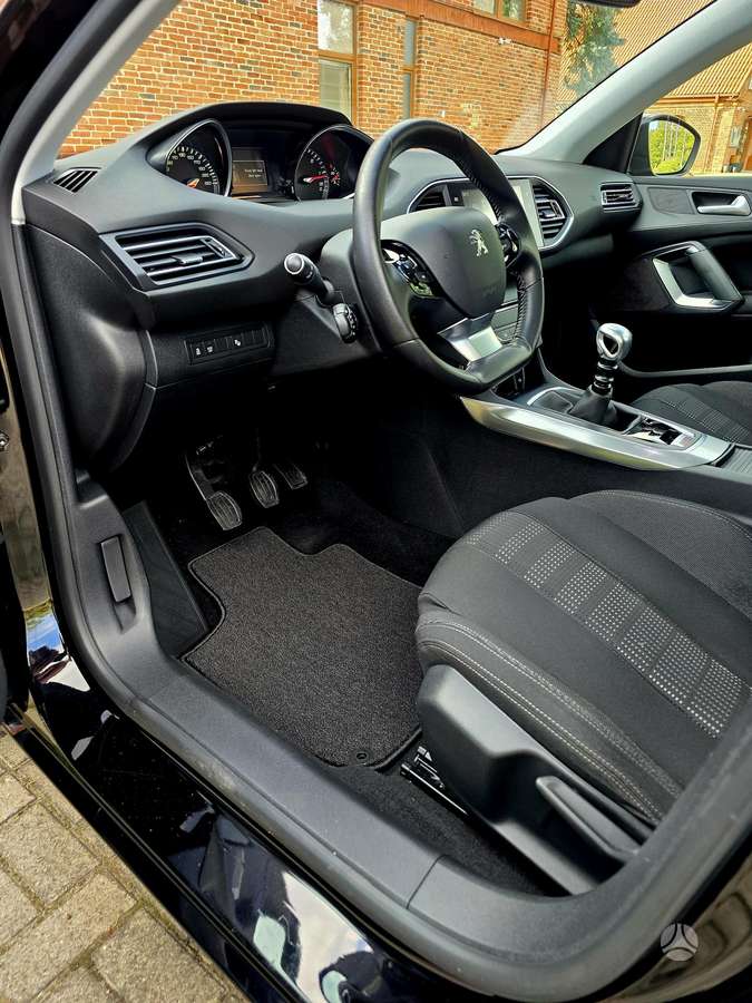 Peugeot 308, 1.6 l., Универсал